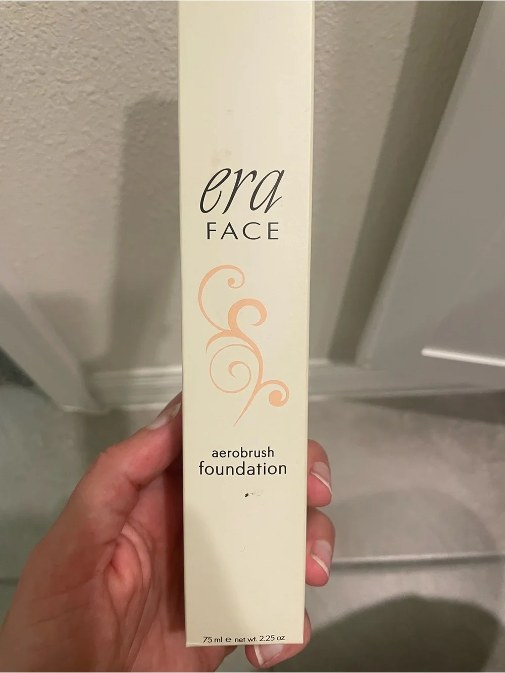 Era Face Aerobrush Foundation - Champagne Shade